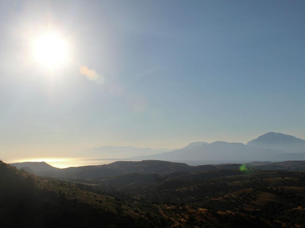 Beautiful Villa In Agia Galini  Exterior photo